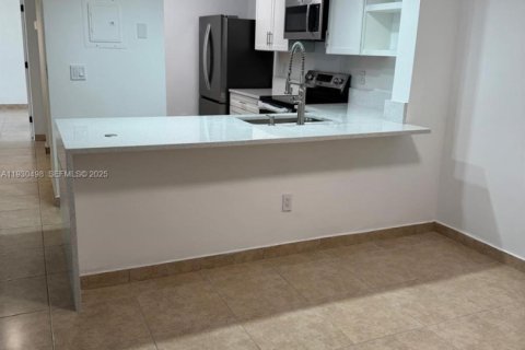 Купить кондоминиум в Хайалиа, Флорида 2 спальни, 102.75м2, № 1989797 - фото 15