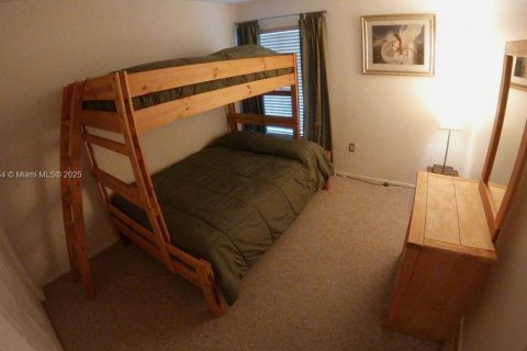 Condo in Oakland Park, Florida, 2 bedrooms  № 1828887 - photo 5
