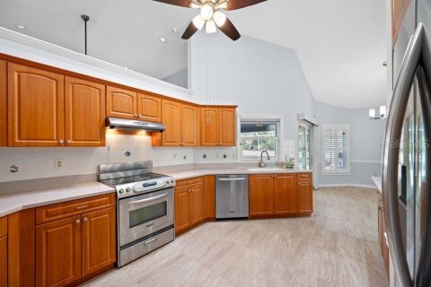 House in Sarasota, Florida 3 bedrooms, 220.55 sq.m. № 2235525 - photo 6