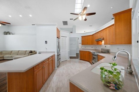 House in Sarasota, Florida 3 bedrooms, 220.55 sq.m. № 2235525 - photo 5
