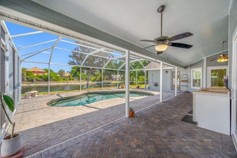 House in Sarasota, Florida 3 bedrooms, 220.55 sq.m. № 2235525 - photo 27