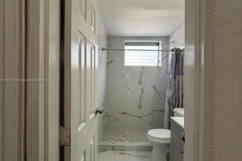Appartement à louer à Miami Beach, Floride: 2 chambres, 78.97 m2 № 1925817 - photo 11