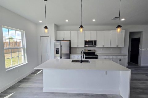 Villa ou maison à vendre à Ocala, Floride: 4 chambres, 164.99 m2 № 2105164 - photo 7