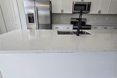 Villa ou maison à vendre à Ocala, Floride: 4 chambres, 164.99 m2 № 2105164 - photo 8