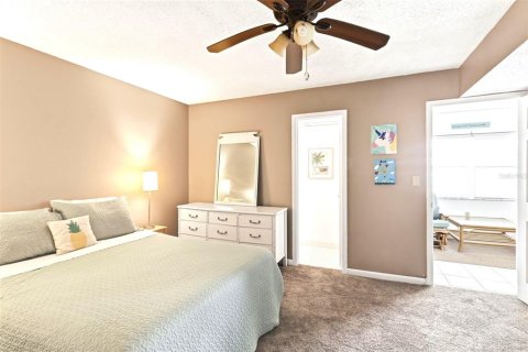 Condominio en venta en Saint Petersburg, Florida, 2 dormitorios, 93.83 m2 № 2092860 - foto 22