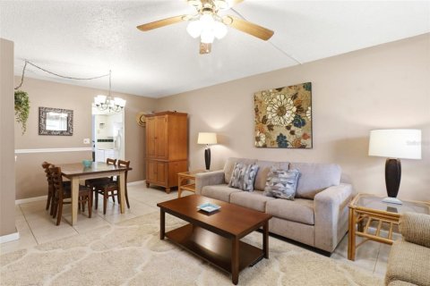 Condominio en venta en Saint Petersburg, Florida, 2 dormitorios, 93.83 m2 № 2092860 - foto 7