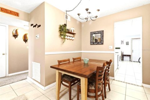 Condominio en venta en Saint Petersburg, Florida, 2 dormitorios, 93.83 m2 № 2092860 - foto 13