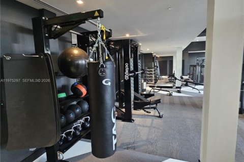 Condominio en alquiler en North Miami, Florida, 2 dormitorios, 101.08 m2 № 2042672 - foto 25