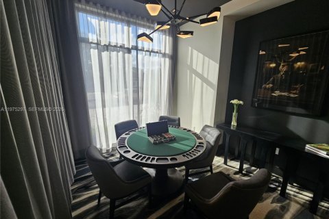 Condominio en alquiler en North Miami, Florida, 2 dormitorios, 101.08 m2 № 2042672 - foto 18