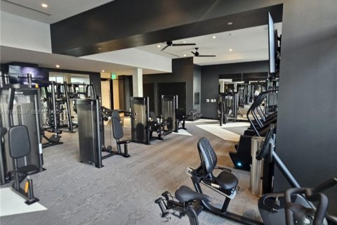 Condominio en alquiler en North Miami, Florida, 2 dormitorios, 101.08 m2 № 2042672 - foto 26