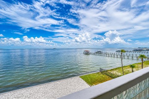 Condo in Apollo Beach, Florida, 2 bedrooms  № 2216354