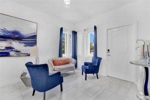 Touwnhouse à vendre à Homestead, Floride: 3 chambres, 156.08 m2 № 2081743 - photo 3