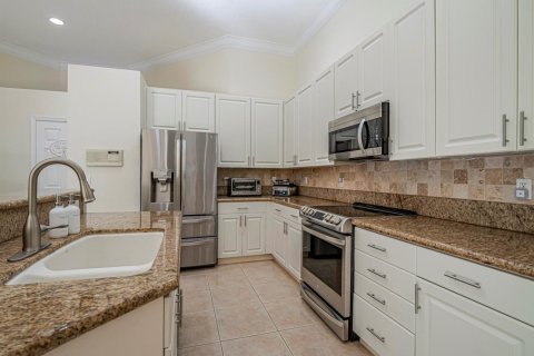 Casa en venta en Vero Beach, Florida, 3 dormitorios, 215.07 m2 № 2188015 - foto 11
