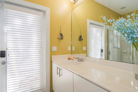 Casa en venta en Vero Beach, Florida, 3 dormitorios, 215.07 m2 № 2188015 - foto 29