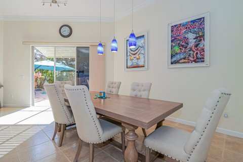 Casa en venta en Vero Beach, Florida, 3 dormitorios, 215.07 m2 № 2188015 - foto 10