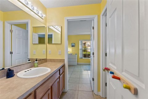 Casa en venta en Kissimmee, Florida, 4 dormitorios, 159.7 m2 № 1628929 - foto 12