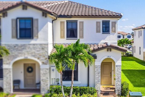 Adosado en venta en Homestead, Florida, 3 dormitorios, 123.37 m2 № 1818131 - foto 4