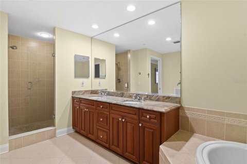 Condo in New Smyrna Beach, Florida, 4 bedrooms  № 1509505 - photo 22