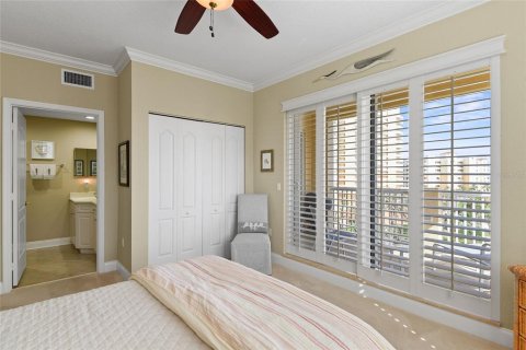 Condo in New Smyrna Beach, Florida, 4 bedrooms  № 1509505 - photo 27