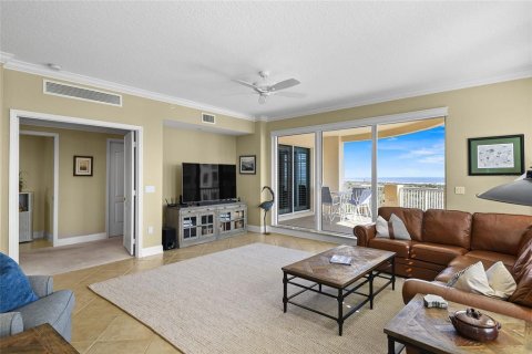 Condo in New Smyrna Beach, Florida, 4 bedrooms  № 1509505 - photo 7