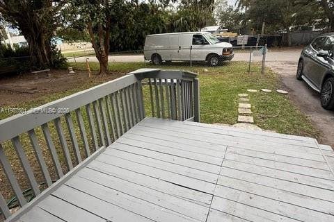 Casa en alquiler en Dania Beach, Florida, 3 dormitorios, 100.24 m2 № 2011493 - foto 24