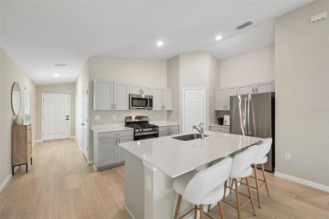 House in Parrish, Florida 3 bedrooms, 148.83 sq.m. № 2203324 - photo 7