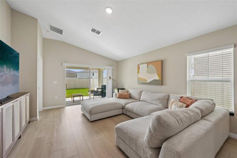 House in Parrish, Florida 3 bedrooms, 148.83 sq.m. № 2203324 - photo 6