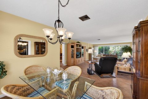 Condo in Jupiter, Florida, 3 bedrooms № 2155102 - photo 7