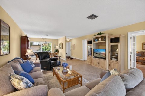 Condo in Jupiter, Florida, 3 bedrooms № 2155102 - photo 2