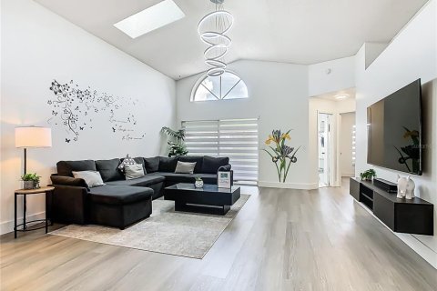 Villa ou maison à louer à Kissimmee, Floride: 3 chambres, 135.82 m2 № 2388761 - photo 22