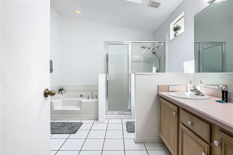 Villa ou maison à louer à Kissimmee, Floride: 3 chambres, 135.82 m2 № 2388761 - photo 30