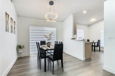 Villa ou maison à louer à Kissimmee, Floride: 3 chambres, 135.82 m2 № 2388761 - photo 20