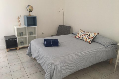 Купить кондоминиум в Майами-Бич, Флорида 2 спальни, 117.06м2, № 2058031 - фото 13