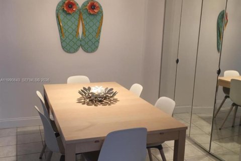 Купить кондоминиум в Майами-Бич, Флорида 2 спальни, 117.06м2, № 2058031 - фото 20