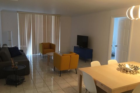 Купить кондоминиум в Майами-Бич, Флорида 2 спальни, 117.06м2, № 2058031 - фото 21