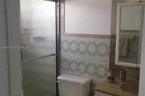 Купить кондоминиум в Майами-Бич, Флорида 2 спальни, 117.06м2, № 2058031 - фото 16