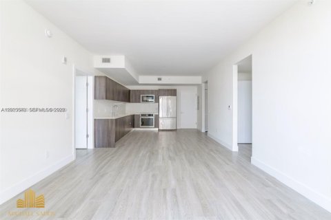 Condo in Aventura, Florida, 2 bedrooms  № 2186063 - photo 5