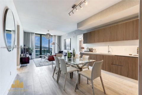 Condo in Aventura, Florida, 2 bedrooms  № 2186063 - photo 3