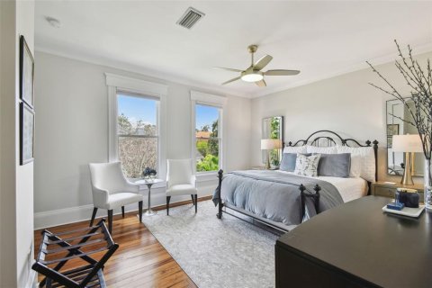 Купить виллу или дом в Тампа, Флорида 15 комнат, 305.28м2, № 2155761 - фото 28