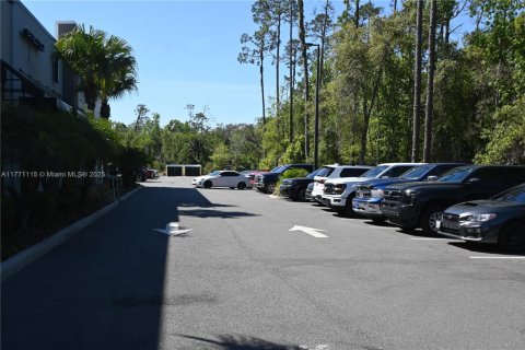 Купить коммерческую недвижимость в Орландо, Флорида № 2022769 - фото 4