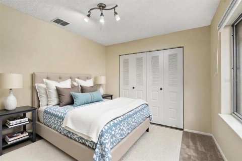 Villa ou maison à vendre à Orlando, Floride: 2 chambres, 171.22 m2 № 2416980 - photo 12