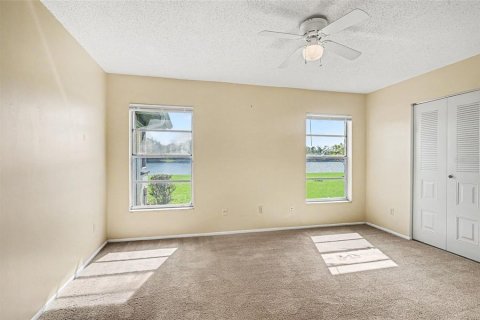 Villa ou maison à vendre à Orlando, Floride: 2 chambres, 171.22 m2 № 2416980 - photo 15