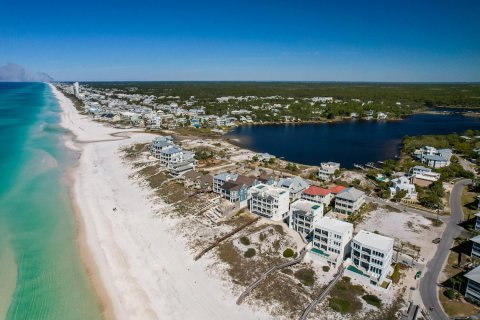 Condominio en venta en Santa Rosa Beach, Florida, 2 dormitorios, 73.58 m2 № 559973 - foto 1