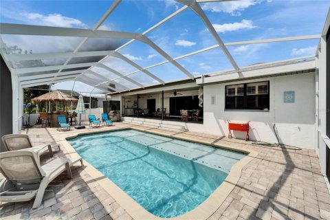 Villa ou maison à vendre à Apollo Beach, Floride: 4 chambres, 177.63 m2 № 1679529 - photo 17