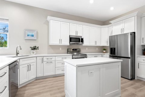 House in Sarasota, Florida 1 bedroom, 139.35 sq.m. № 1733162 - photo 12