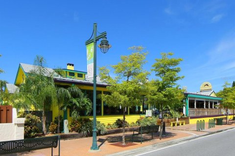 House in Sarasota, Florida 1 bedroom, 139.35 sq.m. № 1733162 - photo 28