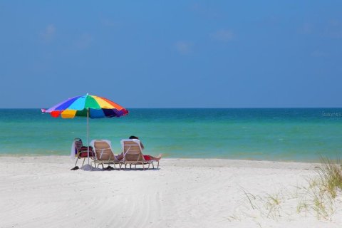 House in Sarasota, Florida 1 bedroom, 139.35 sq.m. № 1733162 - photo 26