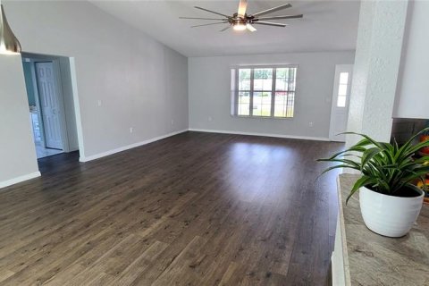 Casa en venta en Ocala, Florida, 3 dormitorios, 156.54 m2 № 1786843 - foto 5