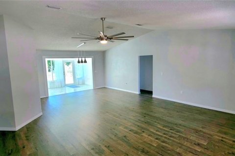 Casa en venta en Ocala, Florida, 3 dormitorios, 156.54 m2 № 1786843 - foto 4