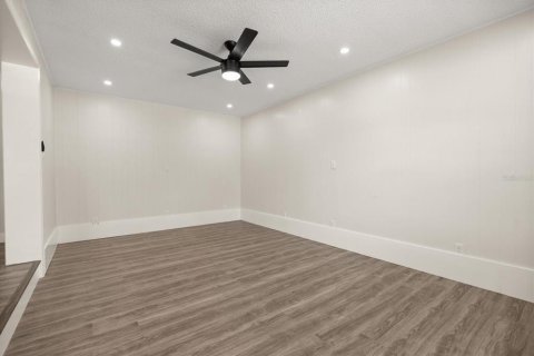 Villa ou maison à vendre à Altamonte Springs, Floride: 3 chambres, 102.19 m2 № 1657565 - photo 5